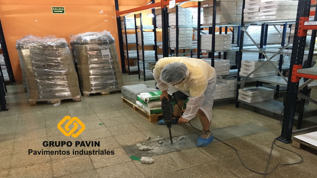 Reparación de suelos y pavimentos industriales de resinas continuos en Barcelona