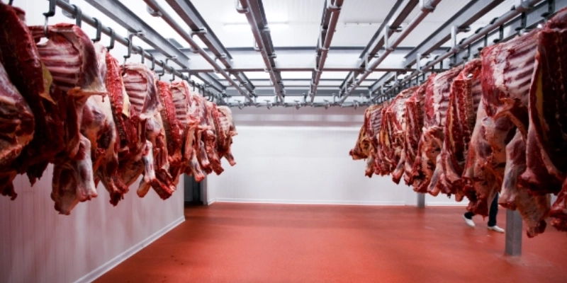 Pavimento continuo antideslizante para salas de procesado y producción alimentaria